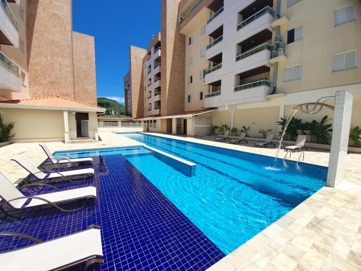 Lindo Apto Com 3 Quartos, Apenas 1 Quadra Da Toninhas Apartamento
